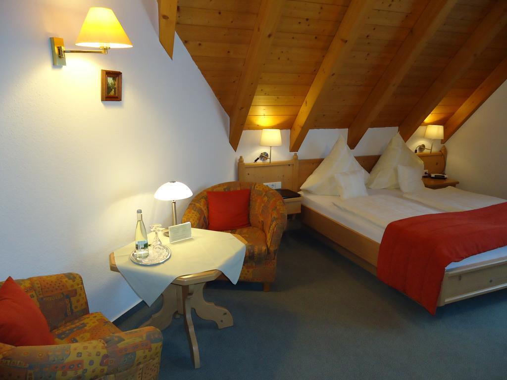 Berghotel Schiller Schonach im Schwarzwald Eksteriør bilde