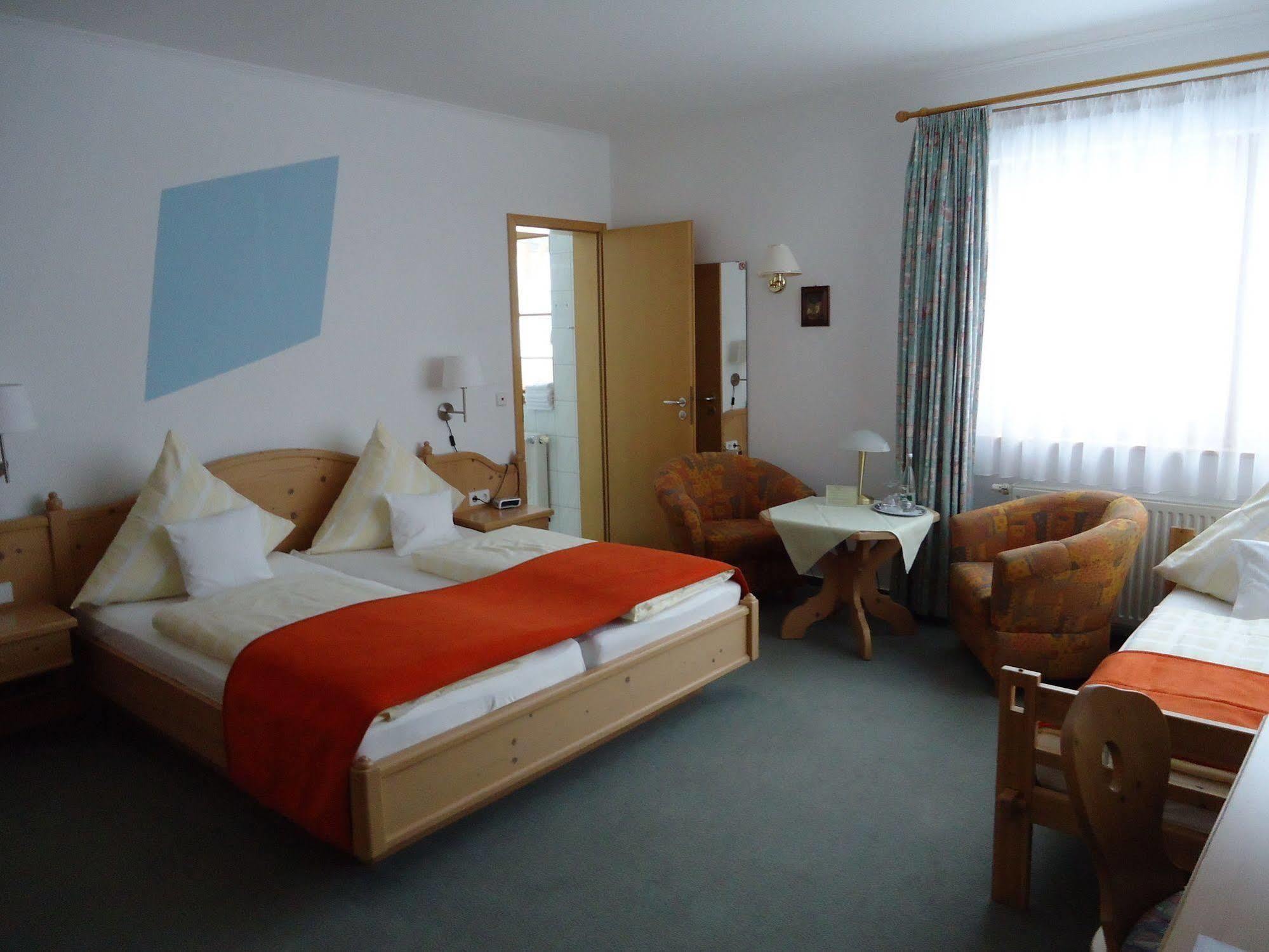 Berghotel Schiller Schonach im Schwarzwald Eksteriør bilde