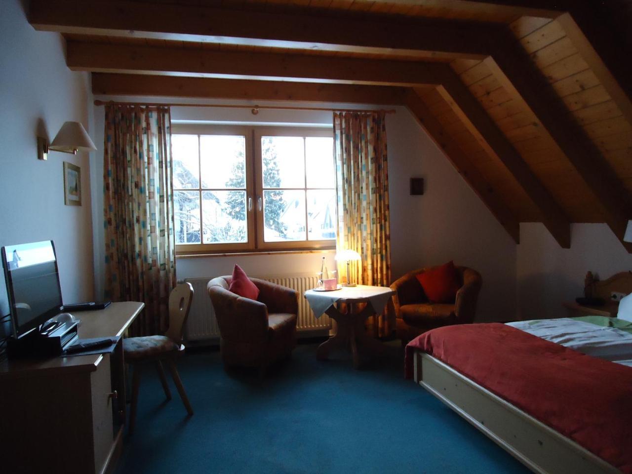 Berghotel Schiller Schonach im Schwarzwald Eksteriør bilde